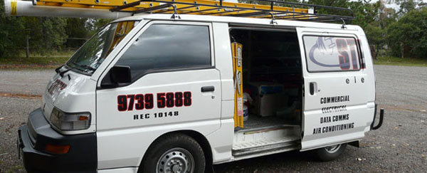 Electrical Contractors Melbourne - Data Communication Melbourne - Air Conditioner Servicing - Stretch Electrics
